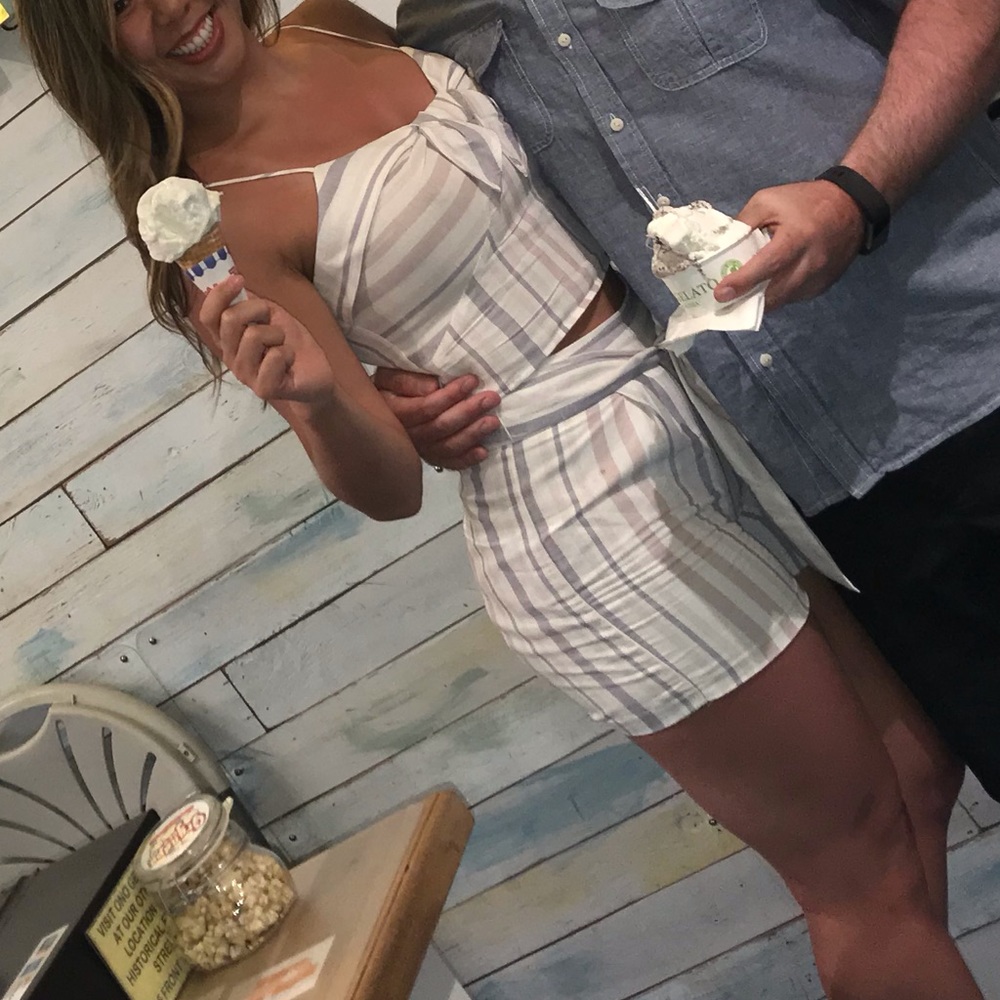 Express two piece set